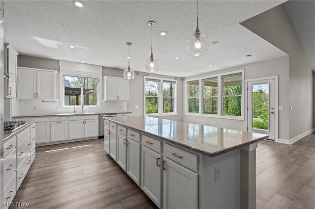 116 Orange Lake Drive, Orange Village, OH 44022