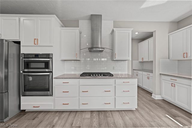 116 Orange Lake Drive, Orange Village, OH 44022
