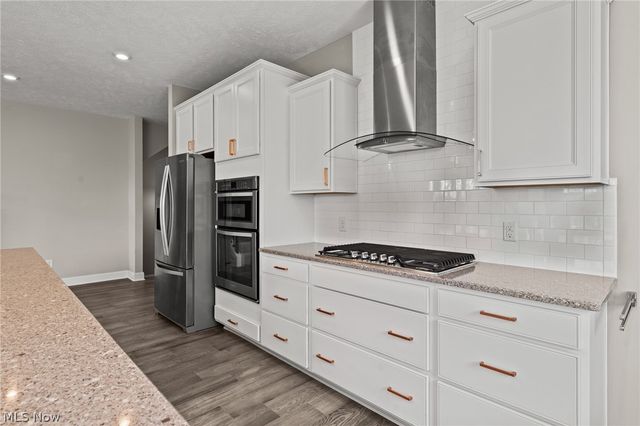116 Orange Lake Drive, Orange Village, OH 44022