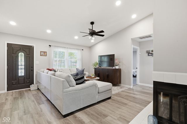 3051 Cherry Lake Road, Indianapolis, IN 46235