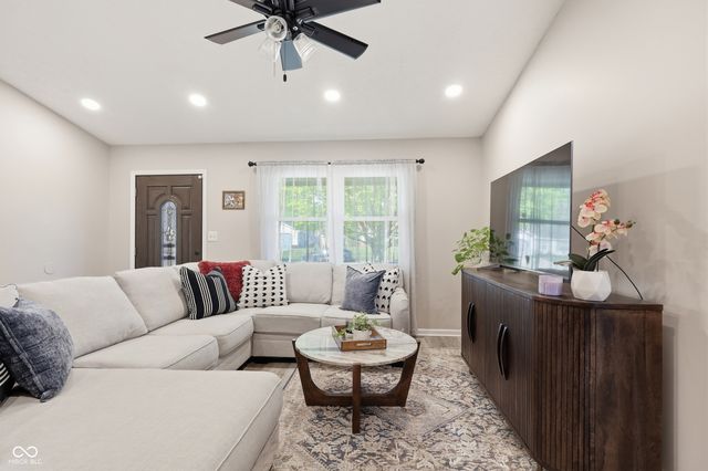 3051 Cherry Lake Road, Indianapolis, IN 46235