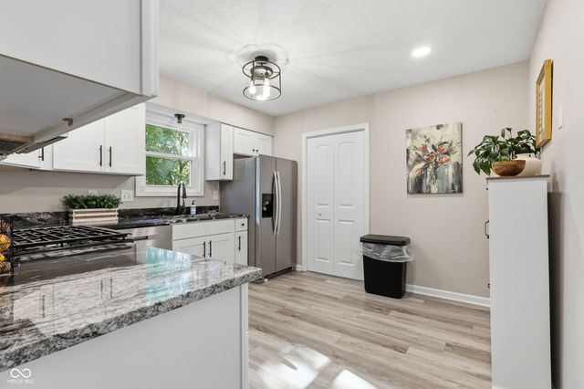 3051 Cherry Lake Road, Indianapolis, IN 46235