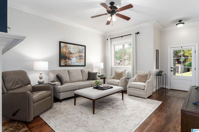 327 BARRINGTON COURT, Irondale, AL 35210