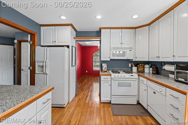 3406 E Vienna Road, Clio, MI 48420