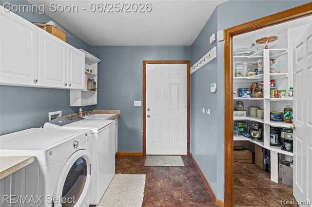 3406 E Vienna Road, Clio, MI 48420