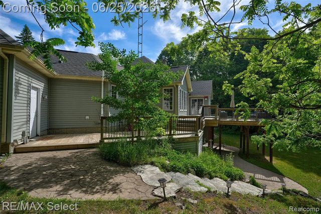 3406 E Vienna Road, Clio, MI 48420