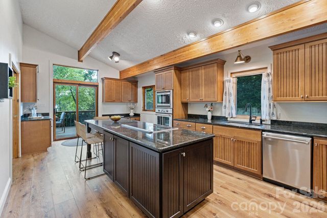 450 Greenbay Road, Mooresville, NC 28117