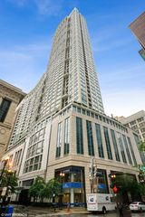 130 N Garland Court 3003, Chicago, IL 60602