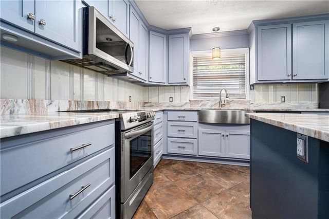 9722 Ramsey Road, Grand Bay, AL 36541