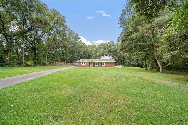 9722 Ramsey Road, Grand Bay, AL 36541