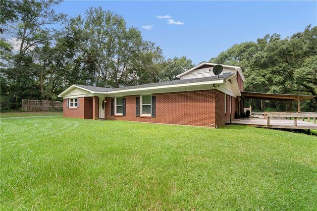 9722 Ramsey Road, Grand Bay, AL 36541