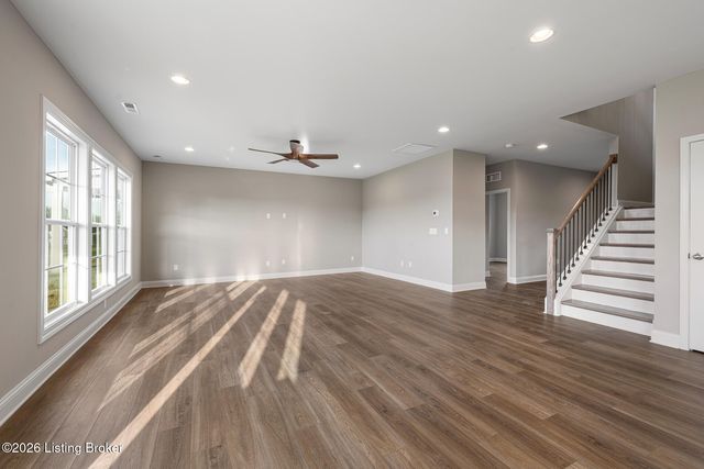 3614 Ringing Bell Ln, Louisville, KY 40245