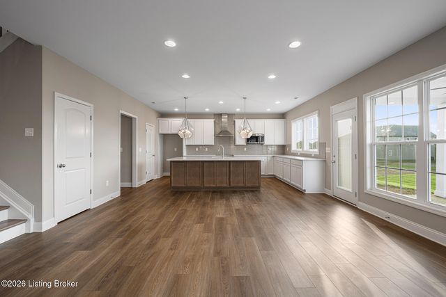 3614 Ringing Bell Ln, Louisville, KY 40245