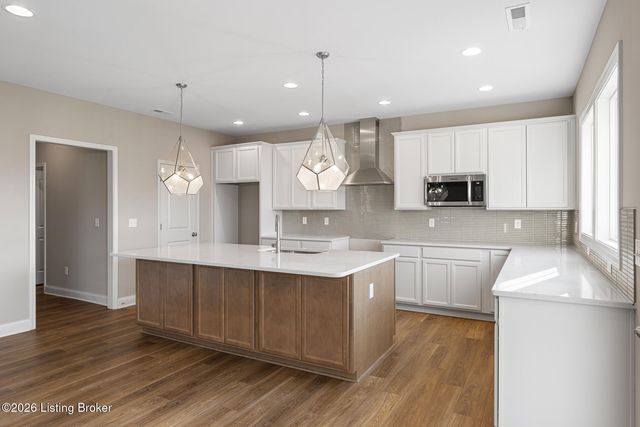 3614 Ringing Bell Ln, Louisville, KY 40245