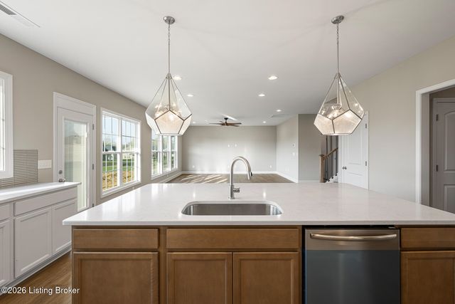 3614 Ringing Bell Ln, Louisville, KY 40245