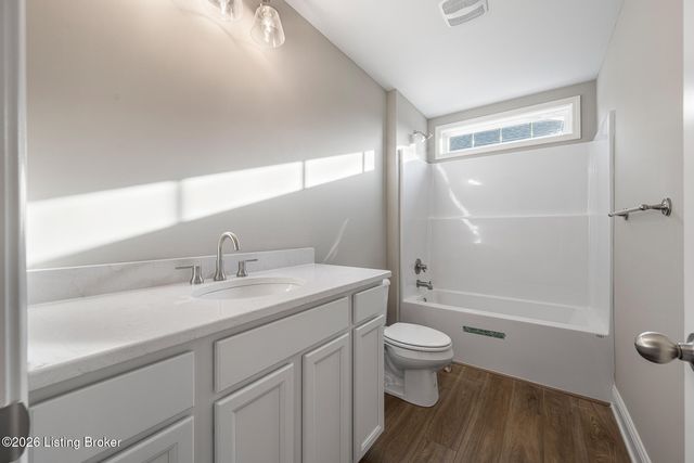 3614 Ringing Bell Ln, Louisville, KY 40245