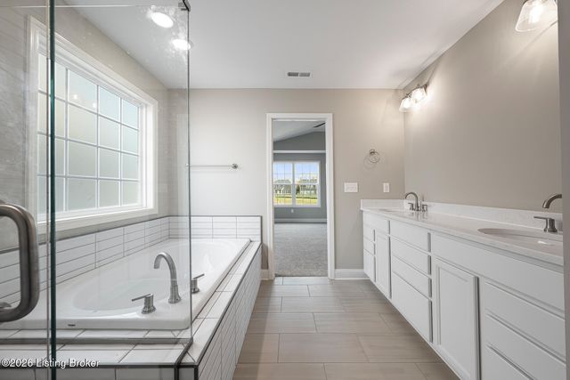 3614 Ringing Bell Ln, Louisville, KY 40245