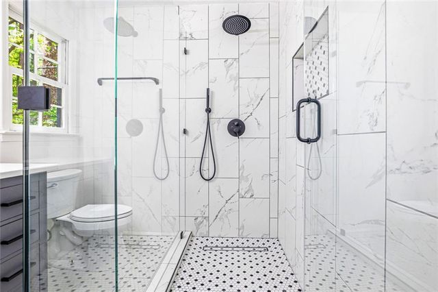 1337 Arlene Court, Lilburn, GA 30047