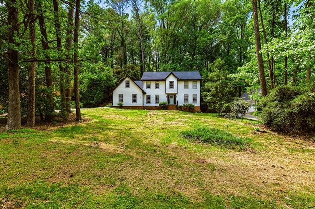 1337 Arlene Court, Lilburn, GA 30047