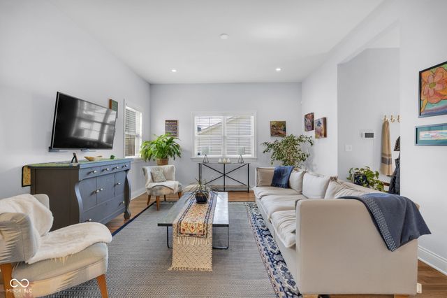 2023 Broadway Street, Indianapolis, IN 46202