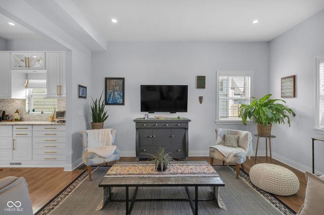 2023 Broadway Street, Indianapolis, IN 46202