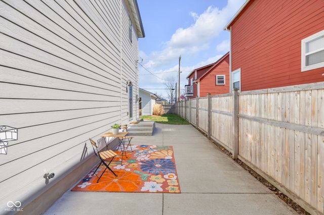 2023 Broadway Street, Indianapolis, IN 46202