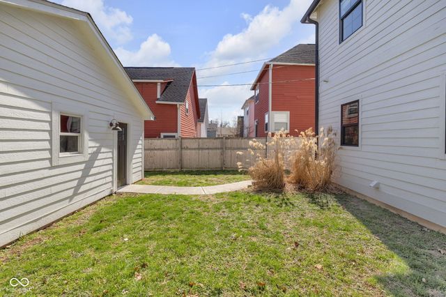 2023 Broadway Street, Indianapolis, IN 46202