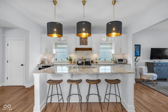 2023 Broadway Street, Indianapolis, IN 46202