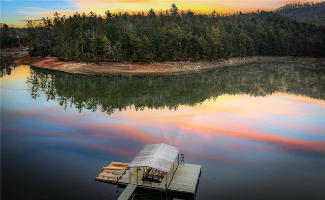 770 Fish Hook Point, Blue Ridge, GA 30513