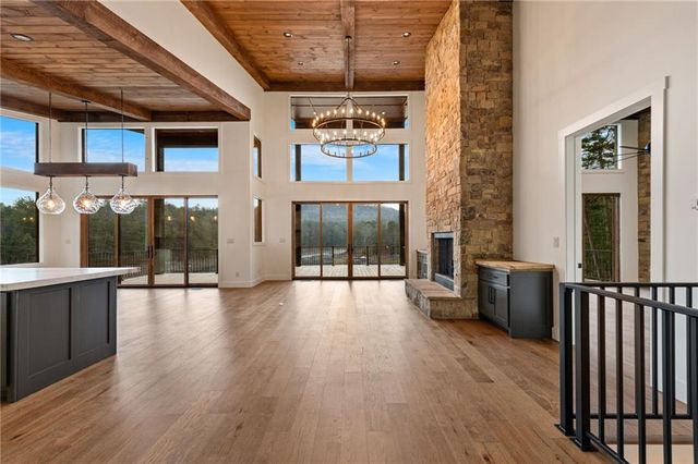 770 Fish Hook Point, Blue Ridge, GA 30513