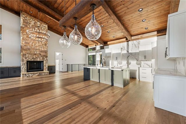 770 Fish Hook Point, Blue Ridge, GA 30513