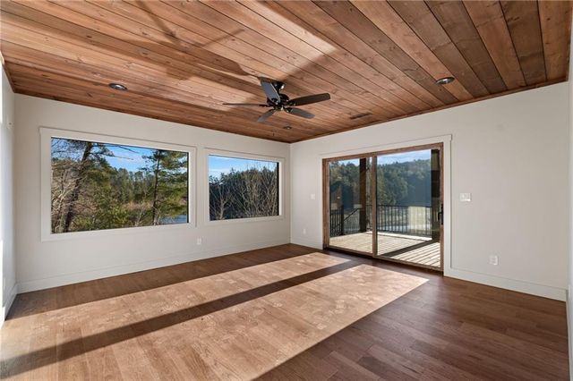 770 Fish Hook Point, Blue Ridge, GA 30513