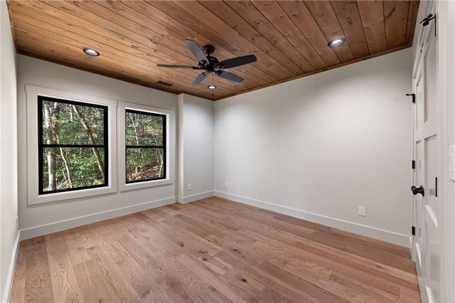 770 Fish Hook Point, Blue Ridge, GA 30513