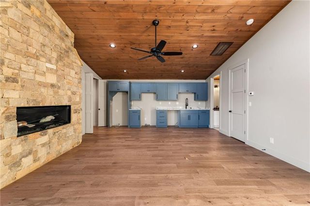 770 Fish Hook Point, Blue Ridge, GA 30513