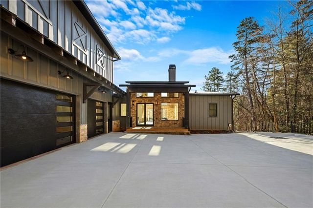 770 Fish Hook Point, Blue Ridge, GA 30513