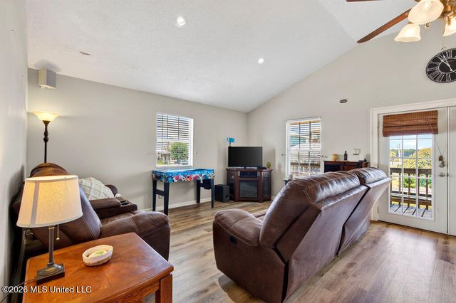 4031 Bank Street, Bay Saint Louis, MS 39520
