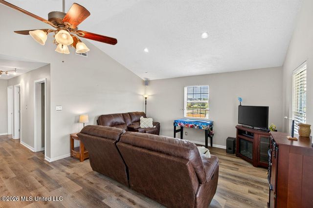 4031 Bank Street, Bay Saint Louis, MS 39520