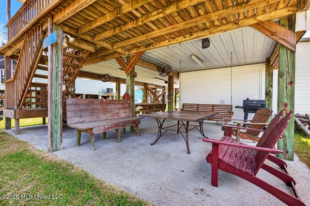 4031 Bank Street, Bay Saint Louis, MS 39520