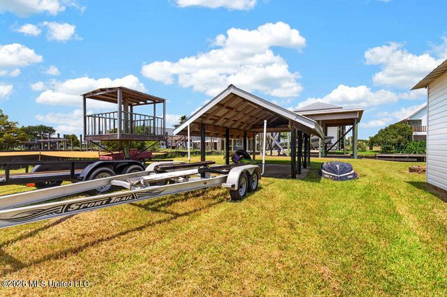 4031 Bank Street, Bay Saint Louis, MS 39520
