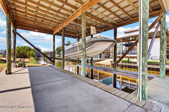 4031 Bank Street, Bay Saint Louis, MS 39520