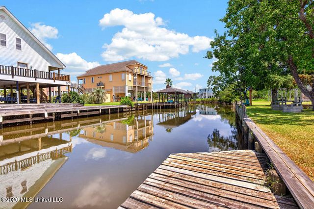 4031 Bank Street, Bay Saint Louis, MS 39520