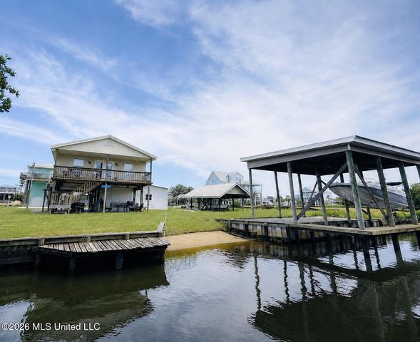 4031 Bank Street, Bay Saint Louis, MS 39520