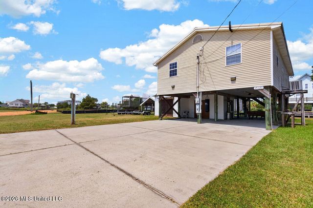 4031 Bank Street, Bay Saint Louis, MS 39520