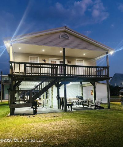 4031 Bank Street, Bay Saint Louis, MS 39520