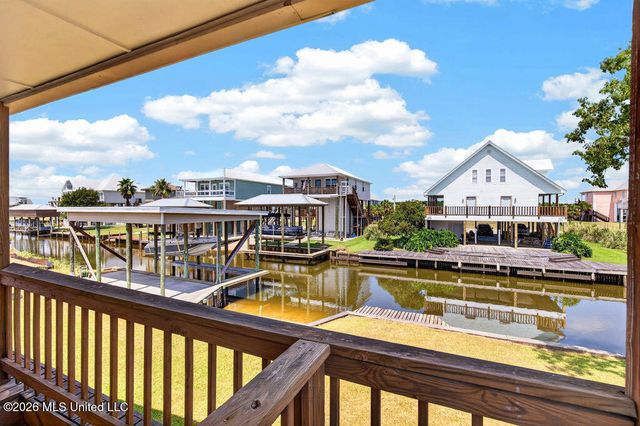 4031 Bank Street, Bay Saint Louis, MS 39520