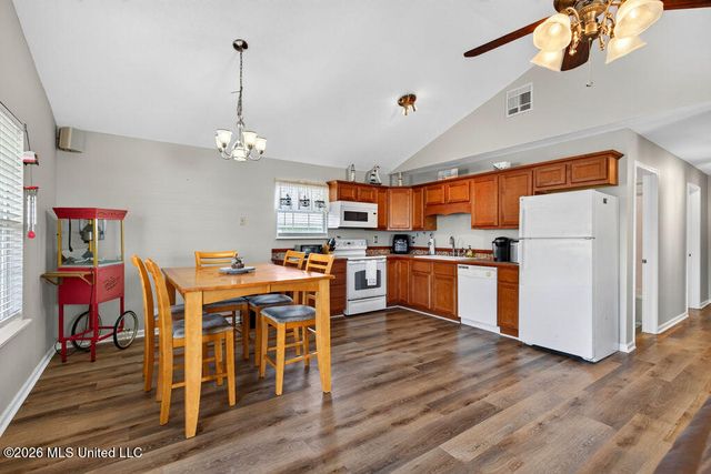 4031 Bank Street, Bay Saint Louis, MS 39520