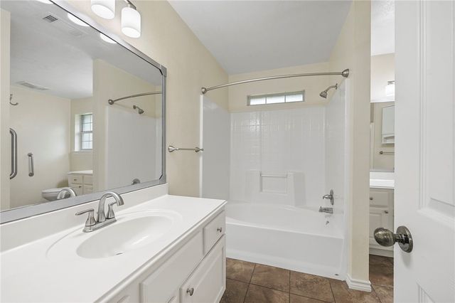 1407 Fincastle Loop, College Station, TX 77845