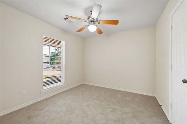 1407 Fincastle Loop, College Station, TX 77845