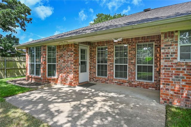 1407 Fincastle Loop, College Station, TX 77845