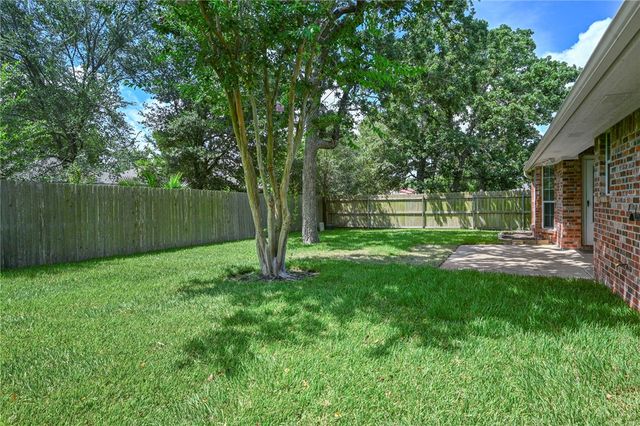 1407 Fincastle Loop, College Station, TX 77845